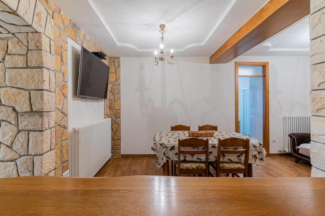 Apartment Jurasic Orlec Extérieur photo